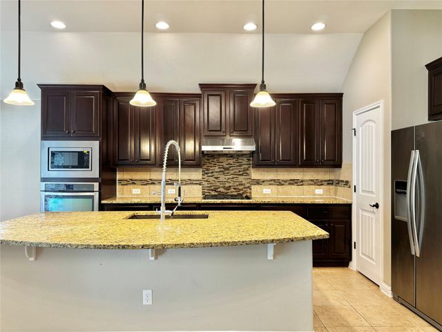 4207 Oldenburg LN, Cedar Park, TX 78613