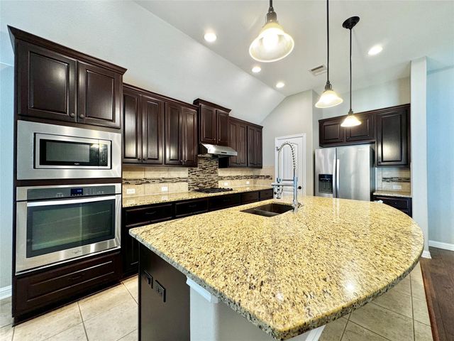 4207 Oldenburg LN, Cedar Park, TX 78613