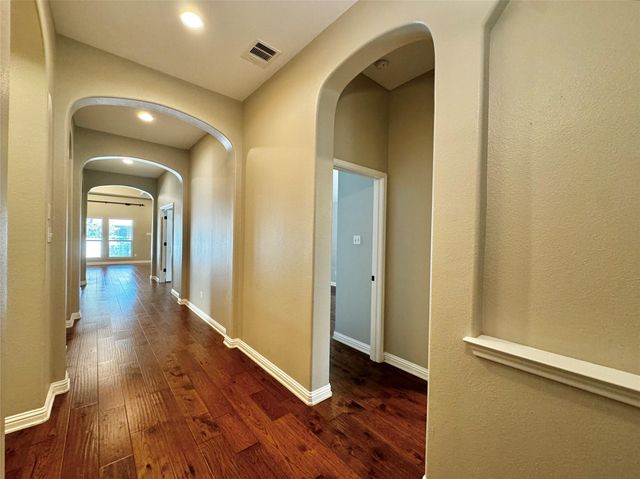 4207 Oldenburg LN, Cedar Park, TX 78613