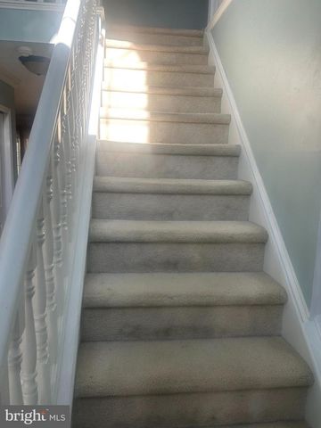 11 BRITT LEA DR, Sicklerville, NJ 08081