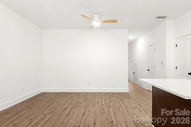 512 Carolyn Lane, Charlotte, NC 28213