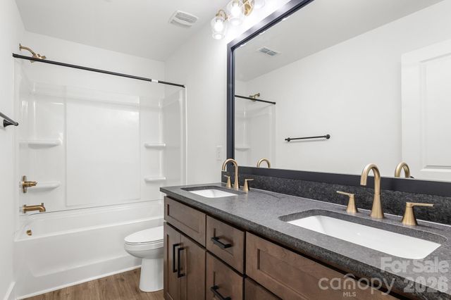 512 Carolyn Lane, Charlotte, NC 28213