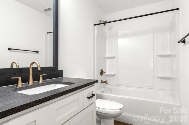 512 Carolyn Lane, Charlotte, NC 28213