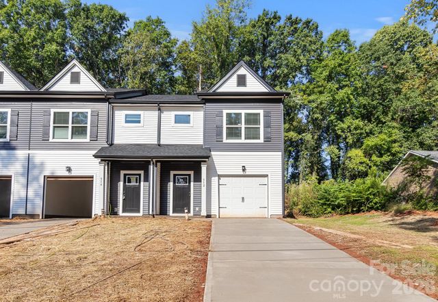 512 Carolyn Lane, Charlotte, NC 28213