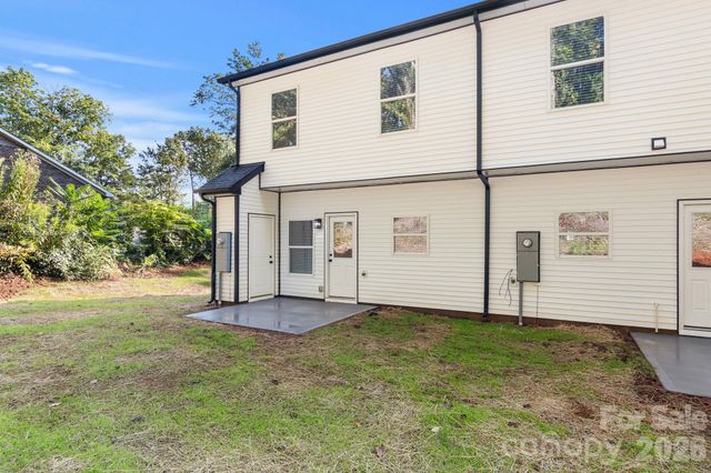 512 Carolyn Lane, Charlotte, NC 28213