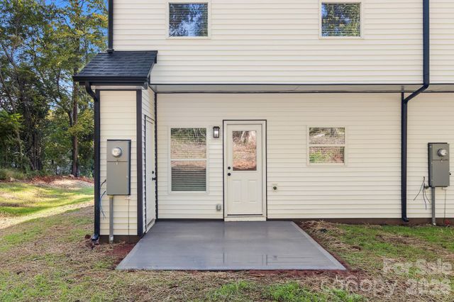 512 Carolyn Lane, Charlotte, NC 28213