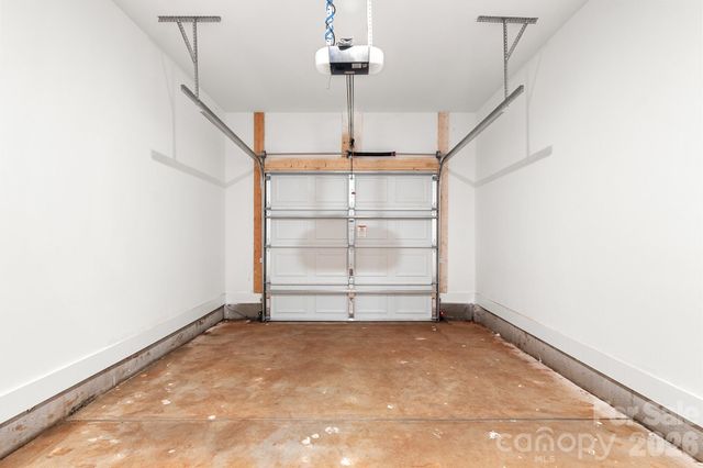 512 Carolyn Lane, Charlotte, NC 28213