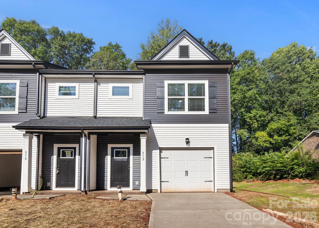 512 Carolyn Lane, Charlotte, NC 28213