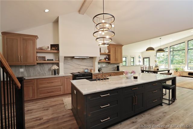 1323 Knob Avenue, New Albany, IN 47150