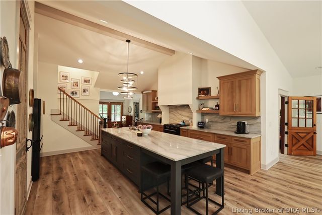 1323 Knob Avenue, New Albany, IN 47150