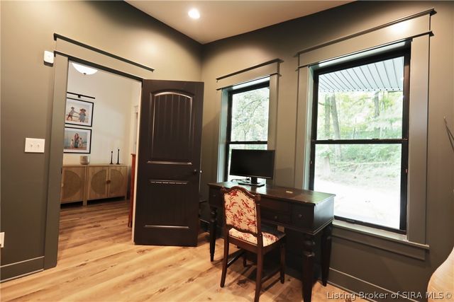 1323 Knob Avenue, New Albany, IN 47150
