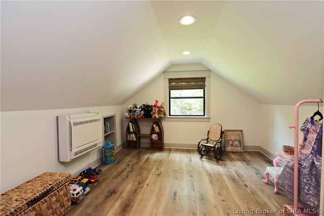 1323 Knob Avenue, New Albany, IN 47150