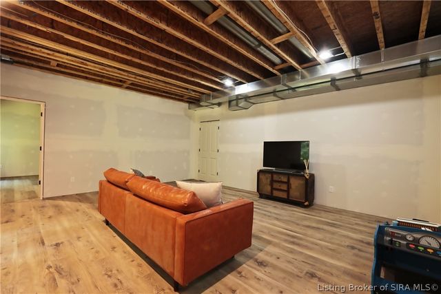 1323 Knob Avenue, New Albany, IN 47150