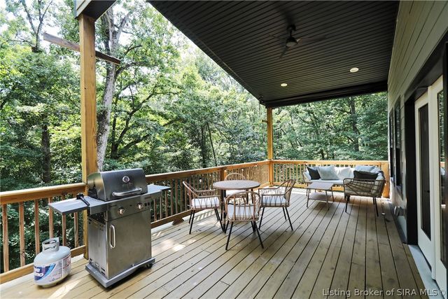1323 Knob Avenue, New Albany, IN 47150