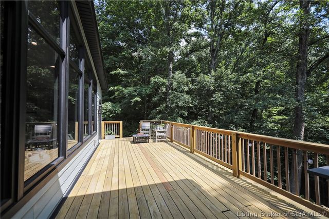 1323 Knob Avenue, New Albany, IN 47150