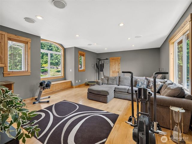 17818 48th Street SE, Snohomish, WA 98290