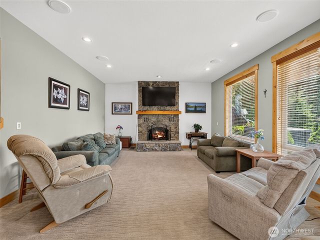 17818 48th Street SE, Snohomish, WA 98290
