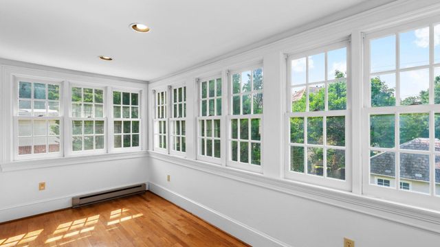 535 W 40TH ST, Baltimore, MD 21211