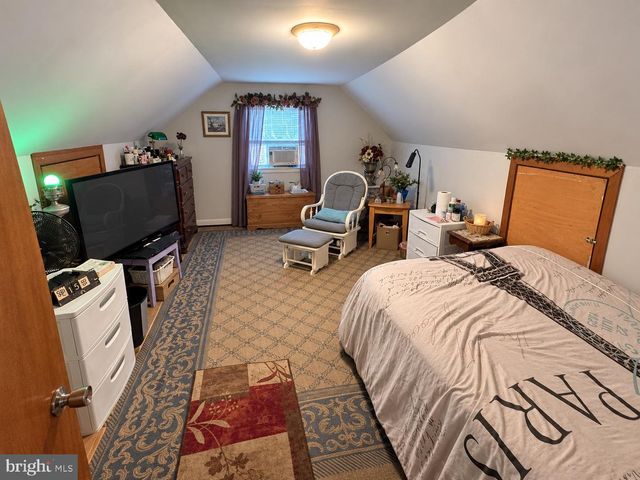 79 RAILROAD AVE, Waretown, NJ 08758