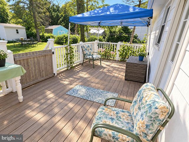 79 RAILROAD AVE, Waretown, NJ 08758