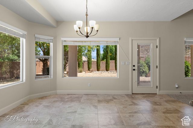 3288 W 2490 S, Hurricane, UT 84737