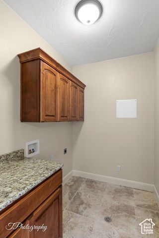 3288 W 2490 S, Hurricane, UT 84737