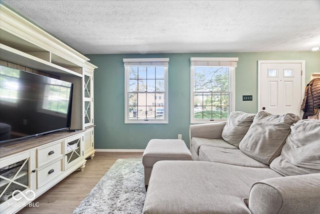 6157 E 96th Place, Indianapolis, IN 46250