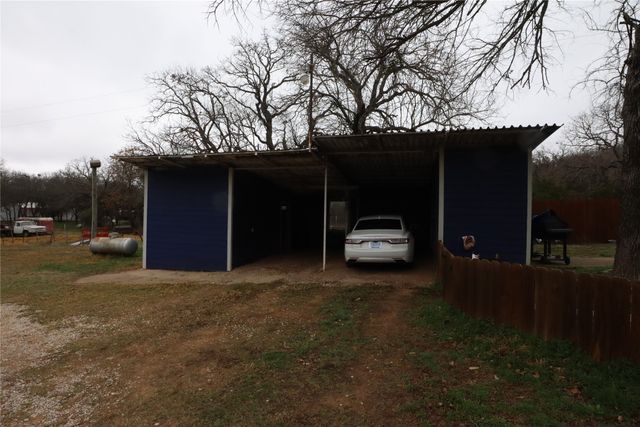 7776 2692, Gordon, TX 76453