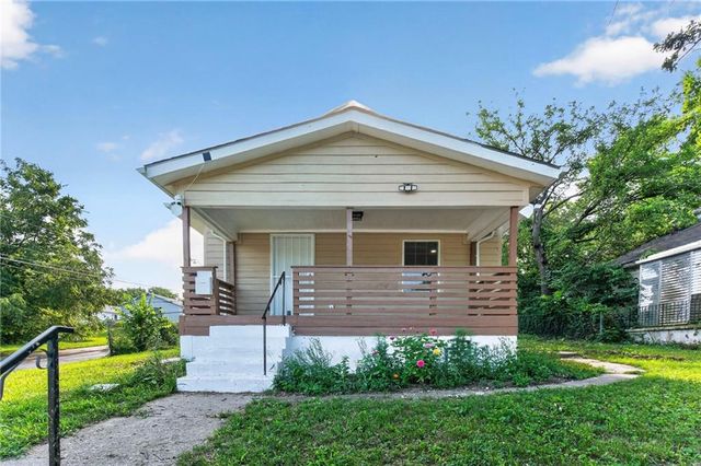 5701 Bales Avenue, Kansas City, MO 64130