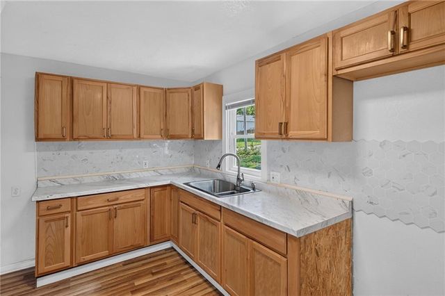 5701 Bales Avenue, Kansas City, MO 64130