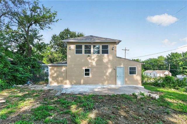 5701 Bales Avenue, Kansas City, MO 64130