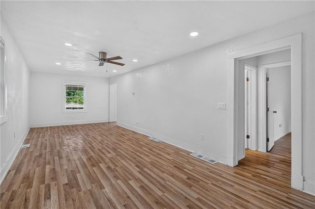 5701 Bales Avenue, Kansas City, MO 64130