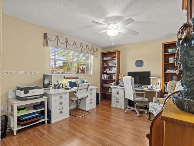 11482 SW 28th Ter, Miami, FL 33165
