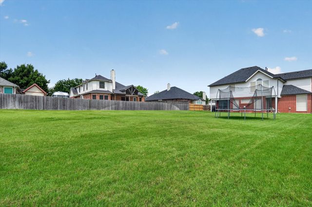 1200 Dover Heights Trail, Mansfield, TX 76063