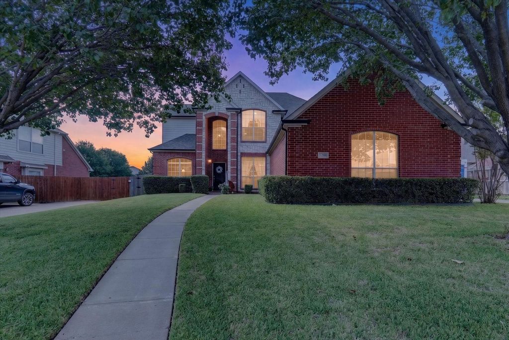 1200 Dover Heights Trail, Mansfield, TX 76063