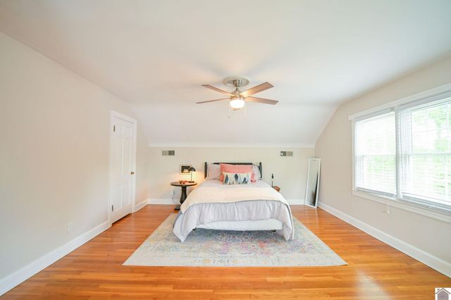 718 Backusburg Road, Mayfield, KY 42066