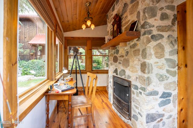 252 N 400 East, Centerville, UT 84014