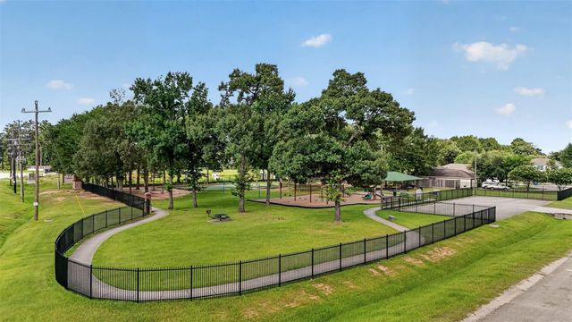 16299 Hidden Deer Lane, Conroe, TX 77302