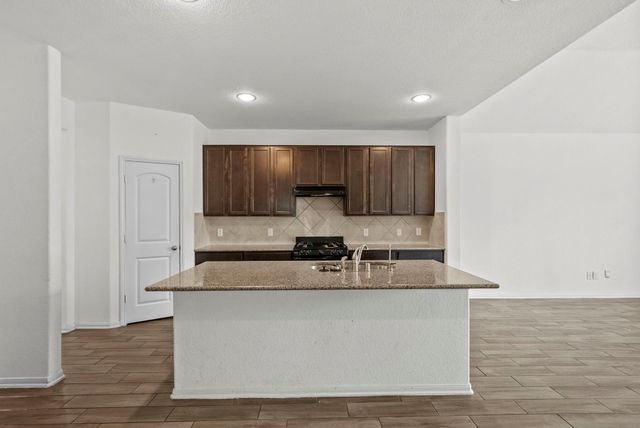 903 Willowick Bay Drive, Houston, TX 77090