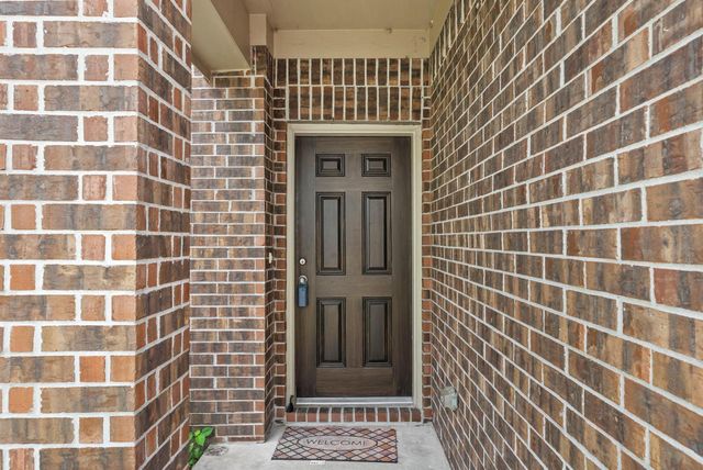 903 Willowick Bay Drive, Houston, TX 77090