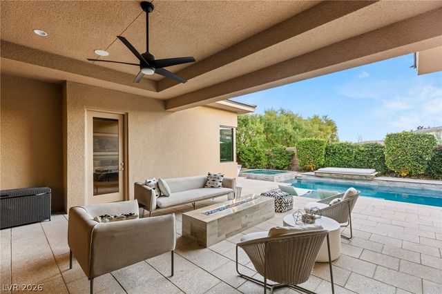 38 Moonfire Drive, Las Vegas, NV 89135