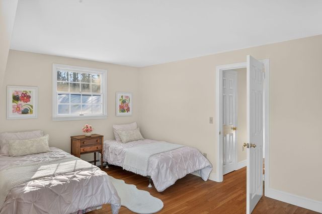 54 Marthas Lane, Harwich, MA 02645