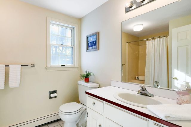 54 Marthas Lane, Harwich, MA 02645