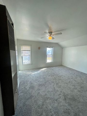 1011 N Lincoln Avenue, Bay City, MI 48708