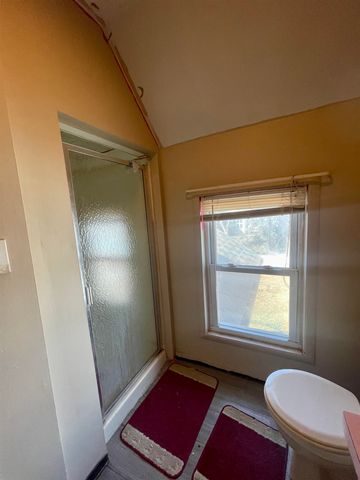 1011 N Lincoln Avenue, Bay City, MI 48708