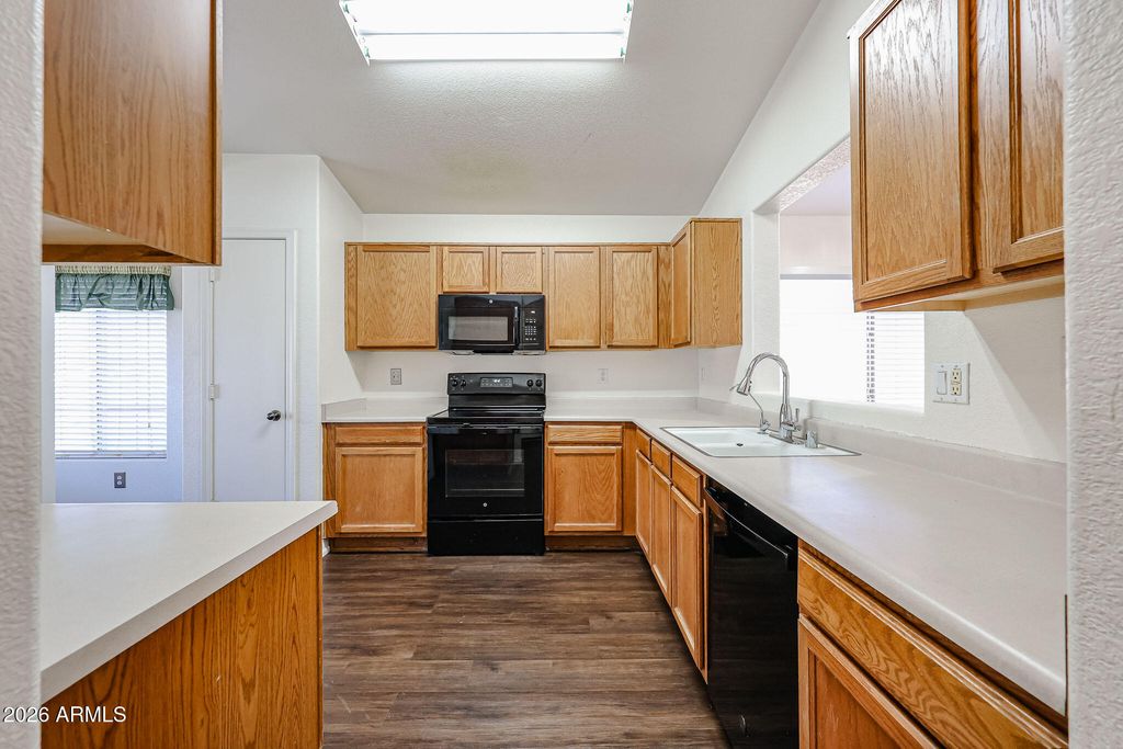 12919 W SHARON Drive, El Mirage, AZ 85335 — photo 5
