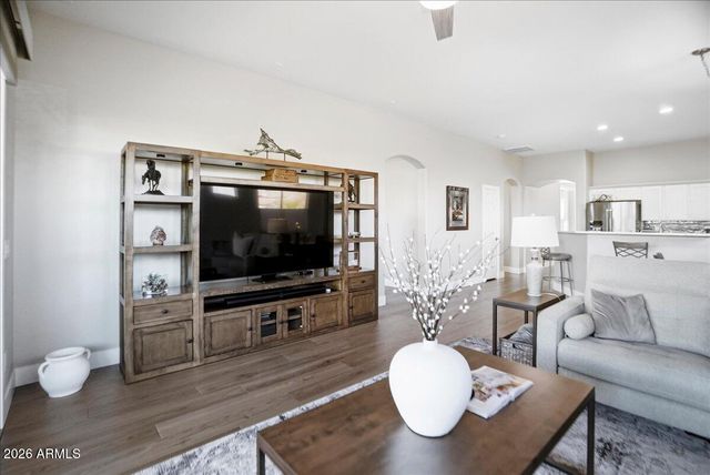 33509 N 24TH Drive, Phoenix, AZ 85085