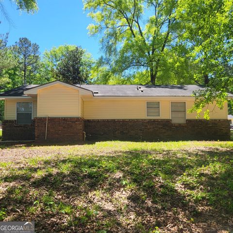 317 Martin Luther King Drive, Valley, AL 36854