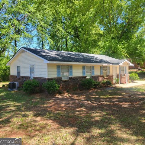 317 Martin Luther King Drive, Valley, AL 36854