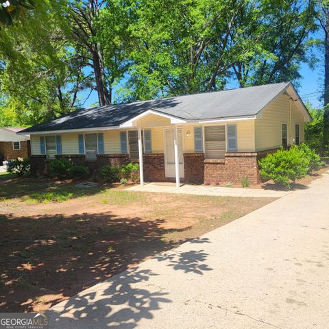 317 Martin Luther King Drive, Valley, AL 36854